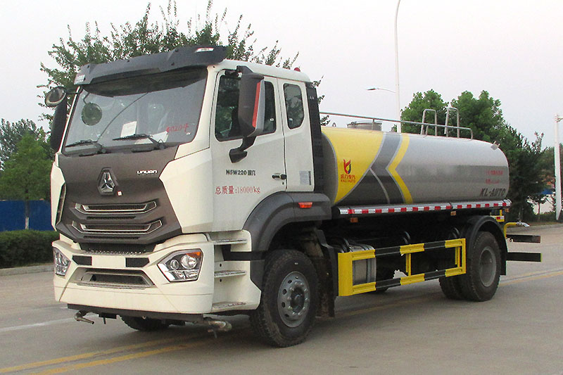 重汽豪沃NX洒水車(chē)(14方)