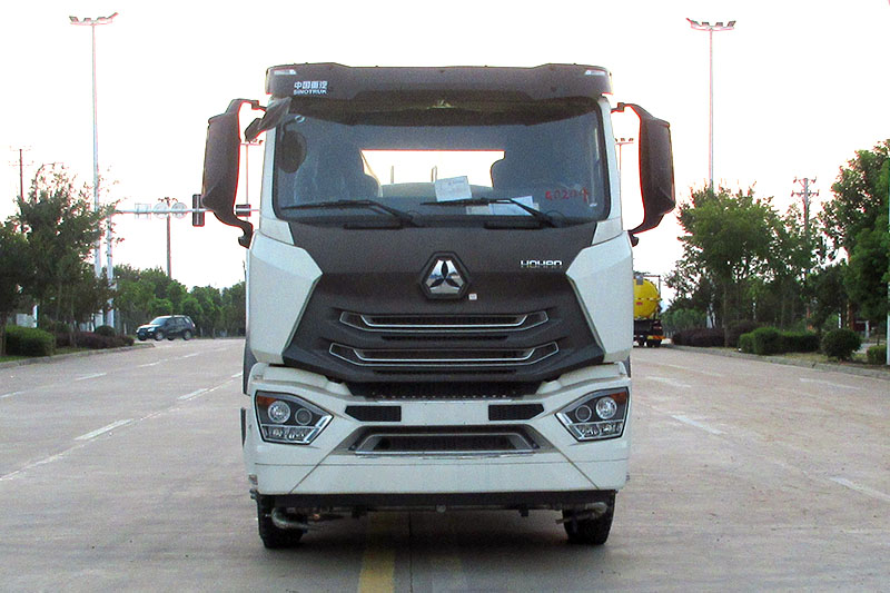 重汽豪沃NX洒水車(chē)(14方)