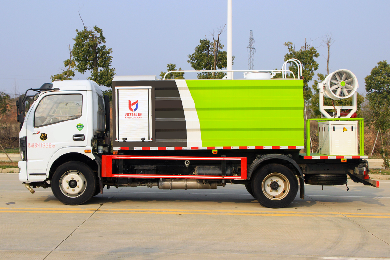 东风大多(duō)利卡抑尘(7.5方)(30~40米雾炮)